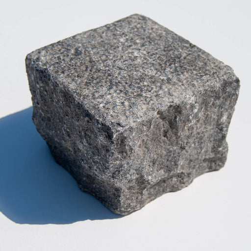 Brugte chaussesten Stokhugget sort basalt